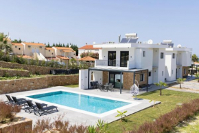 Villa Azul 2 - Pool, Garden, BBQ